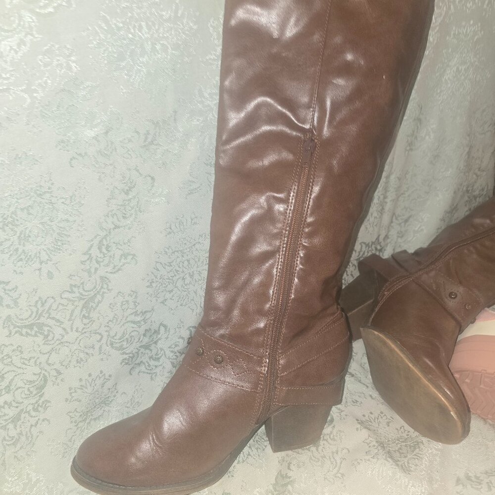 Knee high boots